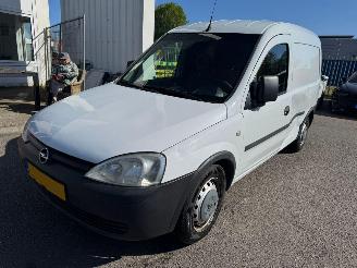 danneggiata veicoli commerciali Opel Combo 1.3 CDTi Base 2010/10