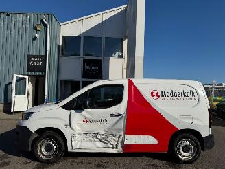 Peugeot Partner 1.5 BlueHDI Premium picture 2