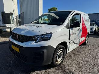 Unfall Kfz Van Peugeot Partner 1.5 BlueHDI Premium 2021/4