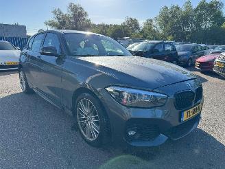 Unfallwagen BMW 1-serie 120i Executive 2018/10