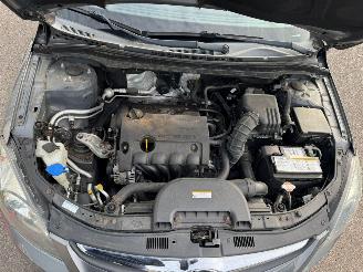 Hyundai I-30 CW 1.4i i-Motion picture 9