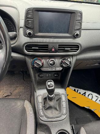 Hyundai Kona 1.0T Premium picture 12