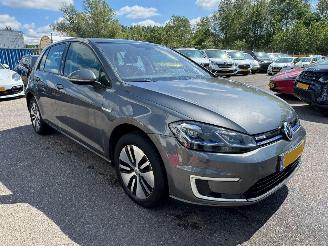 Volkswagen e-Golf e-Golf picture 6