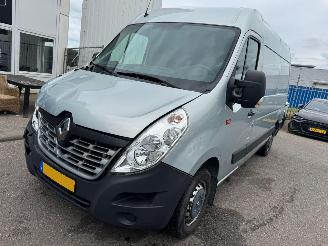 Unfall Kfz Van Renault Master 170 PK T35 2.3 dCi L2H3 Stop & Start 2019/5