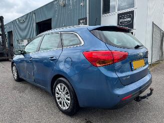 Kia Cee d Sportswagon 1.6 GDI Plus Pack picture 4