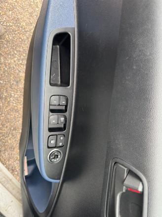 Hyundai I-10 Hyundai i10 1.0i i-Motion Comfort picture 19