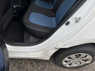 Hyundai I-10 Hyundai i10 1.0i i-Motion Comfort picture 9