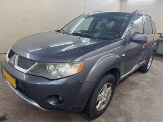  Mitsubishi Outlander 2.4 Inspire 2WD LPG 2009/5
