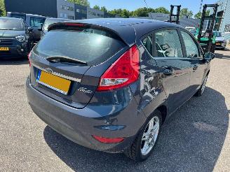 Ford Fiesta 1.25 Titanium picture 5