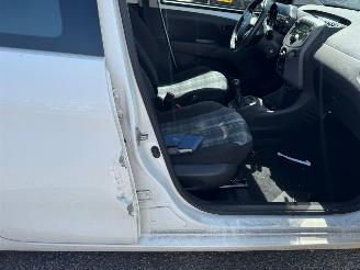 Peugeot 108 1.0 e-VTi Active picture 9