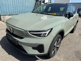 Schadeauto Volvo XC40 Recharge Core 70 kWh 2022/12