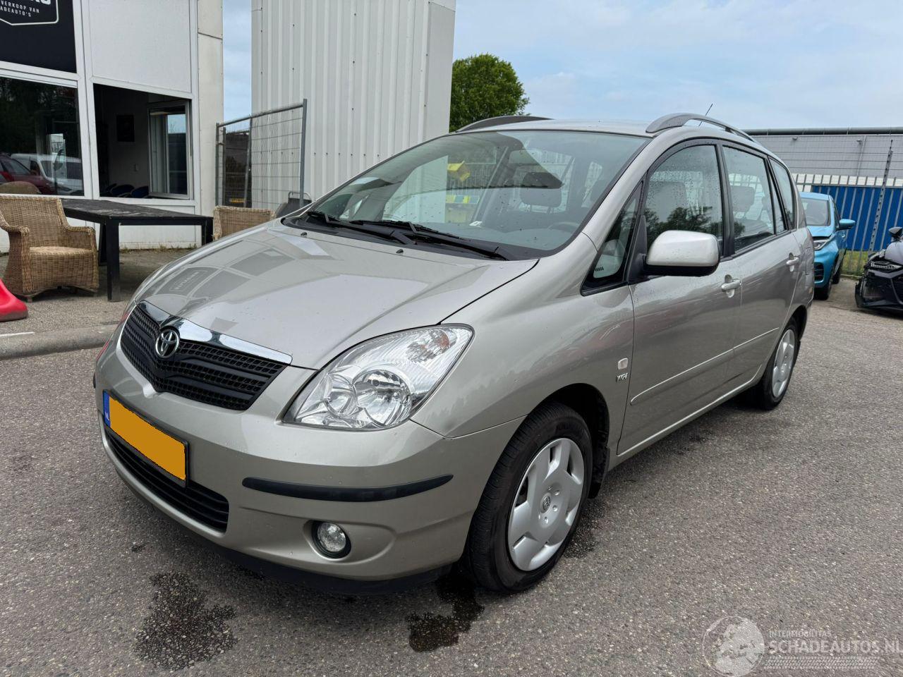 Toyota Corolla Verso 1.6 VVT-i Linea Sol