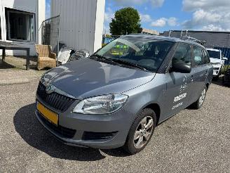 Schadeauto Skoda Fabia Combi 1.2-12V Fresh 2012/2