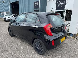 Kia Picanto 1.0 CVVT Comfort Pack picture 3