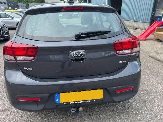 Kia Rio 1.0 TGDI DynamicLine picture 4