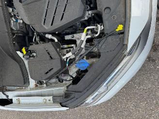 Hyundai Kona EV Premium 64 kWh picture 9
