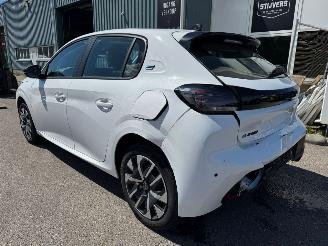 Peugeot e-208 EV Active 50 kWh picture 3