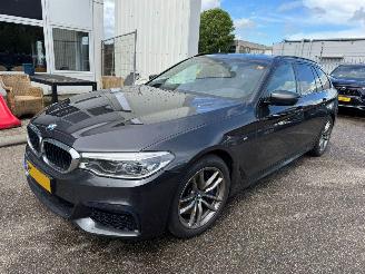 Vaurioauto  passenger cars BMW 5-serie Touring 540i AUTOMAAT xDrive High Executive 2018/12