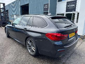 BMW 5-serie Touring 540i AUTOMAAT xDrive High Executive picture 3