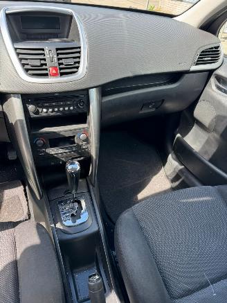 Peugeot 207 1.6 AUTOMAAT VTi XS Pack picture 12