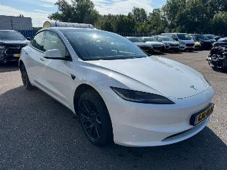 Coche accidentado Tesla Model 3 RWD 60 kWh 2024/8