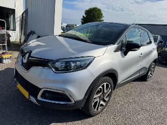 Unfallwagen Renault Captur 0.9 TCe Xmod 2016/10