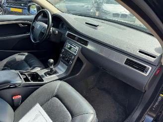 Volvo V-70 2.0 D Limited Edition picture 13