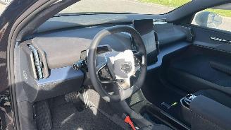 Volvo EX30 Single motor ext Range plus Black edition 69 kWh 200 KW 272 PK picture 9