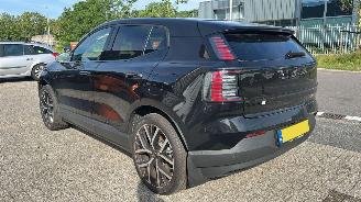 Volvo EX30 Single motor ext Range plus Black edition 69 kWh 200 KW 272 PK picture 3