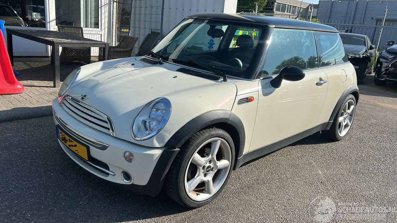 Mini Cooper 1.6 Cooper