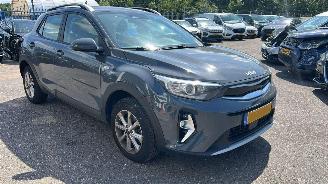 Kia Stonic 1.0 T-GDi MHEV picture 6
