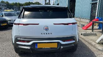Fisker  AWD EXTREME Lng Range 113 kWh 572 PK picture 5