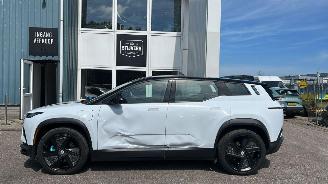 Fisker  AWD EXTREME Lng Range 113 kWh 572 PK picture 2