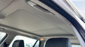 BMW 3-serie 330d AUTOMAAT Dynamic picture 14