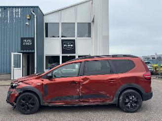 Dacia Jogger 1.0 TCe 100 Bi-Fuel Extreme 5p. picture 2
