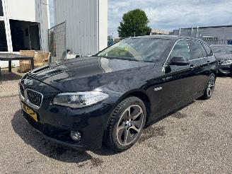 škoda osobní automobily BMW 5-serie Touring 518d AUTOMAAT  Luxury Edition 2016/10