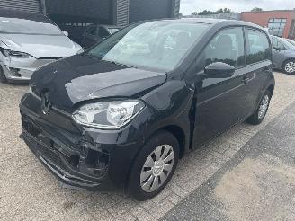 Unfallwagen Volkswagen Up! 1.0 BMT move up! 2017/1