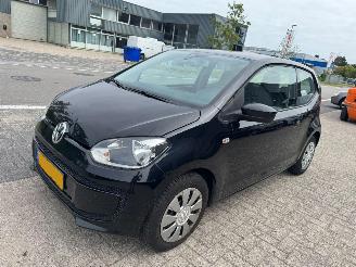 Vaurioauto  passenger cars Volkswagen Up! 1.0 take up! BlueMotion 2012/8