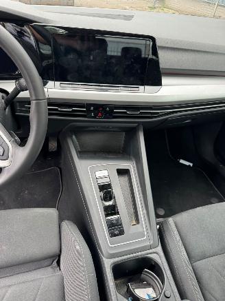 Volkswagen Golf 1.0 AUTOMAAT eTSI Life Business picture 13