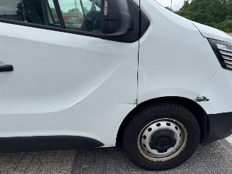 Renault Trafic 2.0 dCi 110 T29 L1H1 Comfort picture 4