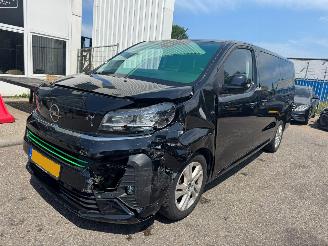 danneggiata veicoli commerciali Opel Vivaro 2.0 AUTOMAAT Diesel 180 S&S L3 DC 2024/9