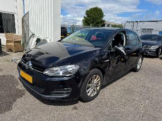 škoda osobní automobily Volkswagen Golf 1.0 TSI Edition 2016/7
