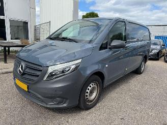 damaged commercial vehicles Mercedes Vito 110 CDI Functional Lang 2021/9