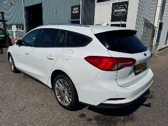 Ford Focus Wagon 1.5 AUTOMAAT  EcoBlue Titanium Business picture 3