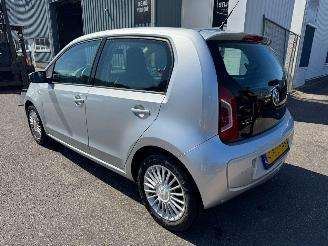 Volkswagen Up! 1.0 high up! BlueM. picture 3