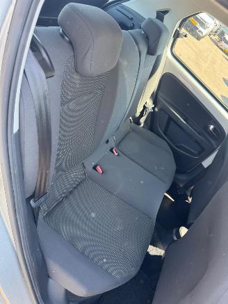 Volkswagen Up! 1.0 high up! BlueM. picture 14