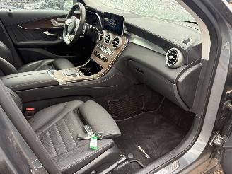 Mercedes GLC AMG 43 4MATIC Premium Plus picture 21