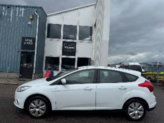 Ford Focus 1.0 EcoBoost Trend picture 2