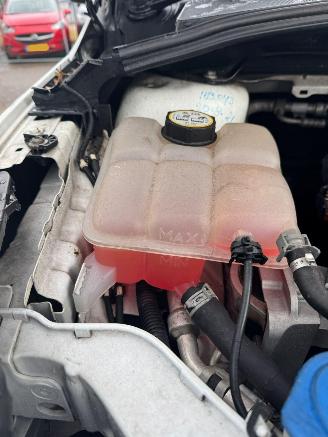 Ford Focus 1.0 EcoBoost Trend picture 8