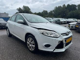 Ford Focus 1.0 EcoBoost Trend picture 6